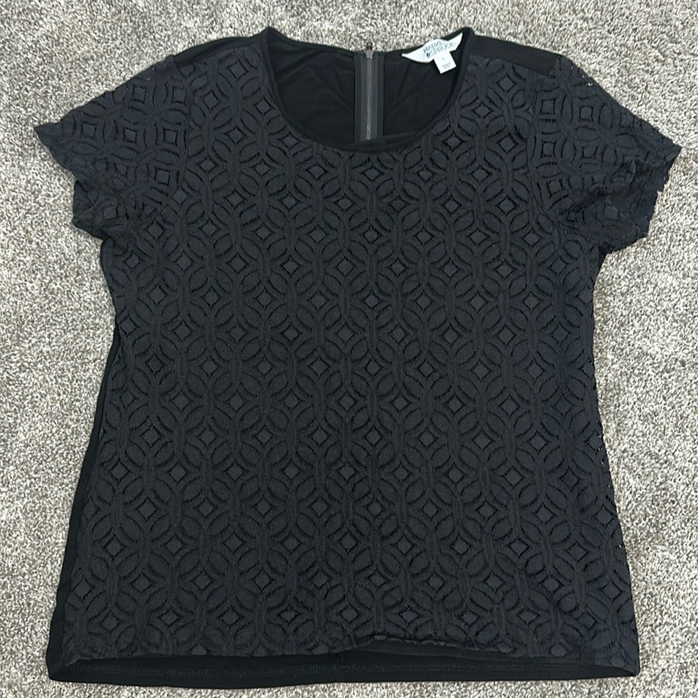 Market & Spruce Lace Front Blouse